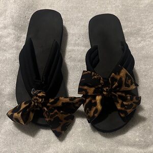 Leopard Bow Black Women's Sandals
